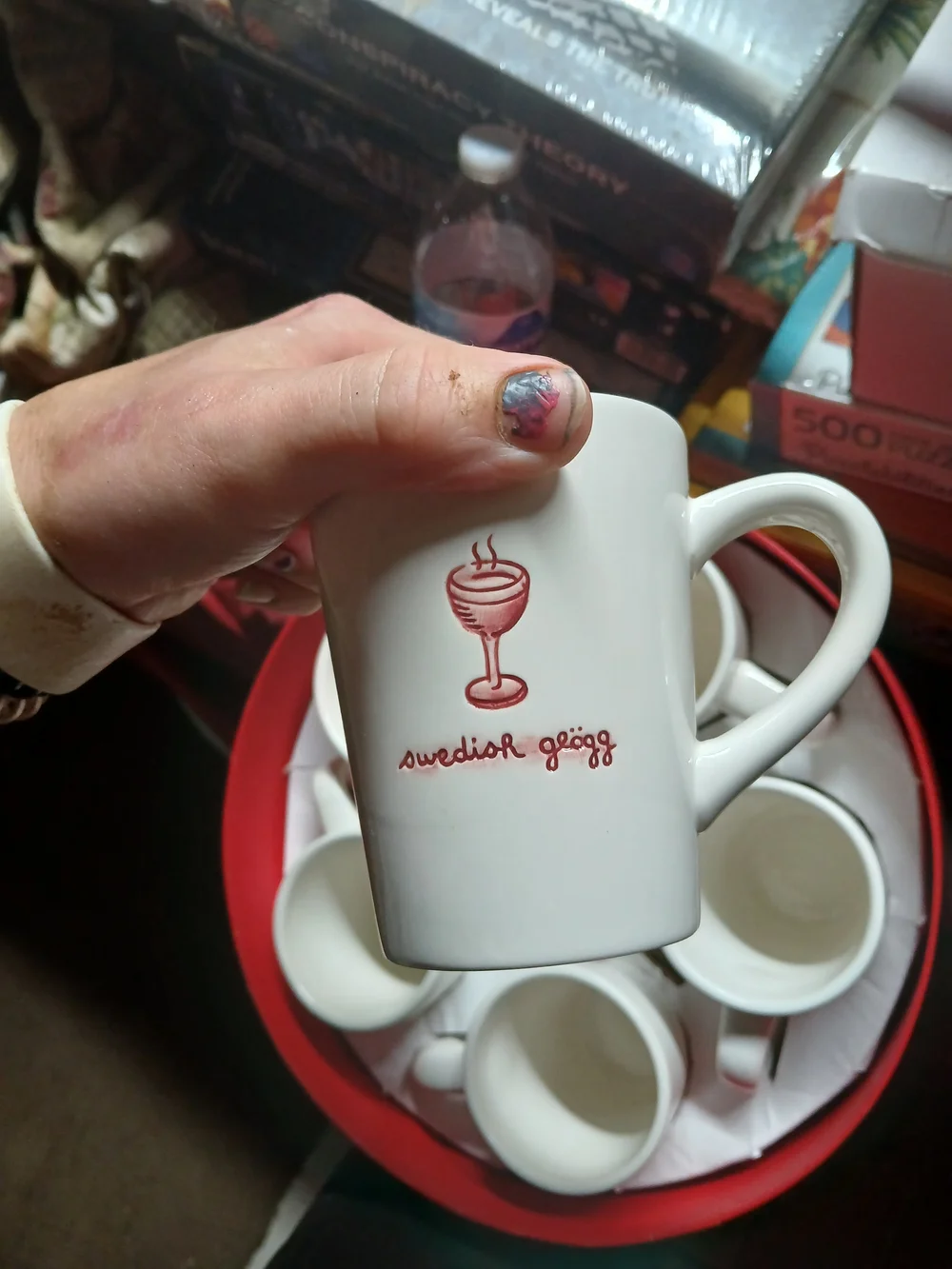 vintage Williams-Sonoma Holiday Hot Drinks Ceramic Mug set of six.